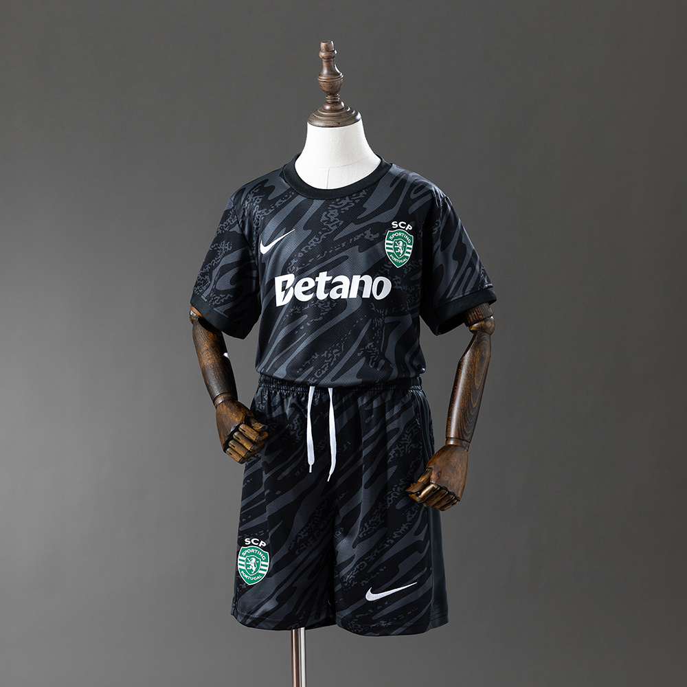 Sporting CP 25/26 Kids Kit Black Goalkeeper Jersey – Replica Football Soccer Shirt – Size 16–28