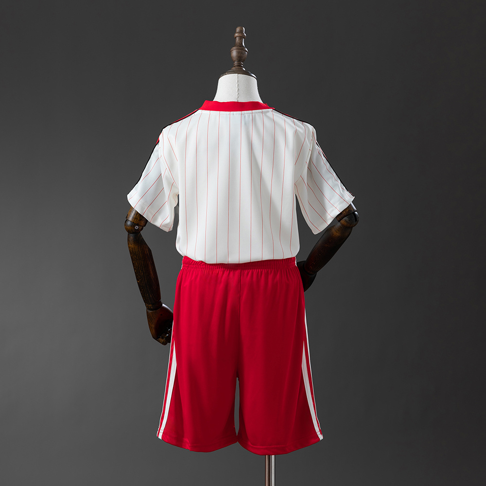 Benfica 25/26 Kids Kit Vintage Casual Jersey – Replica Football Soccer Shirt – Size 16–28