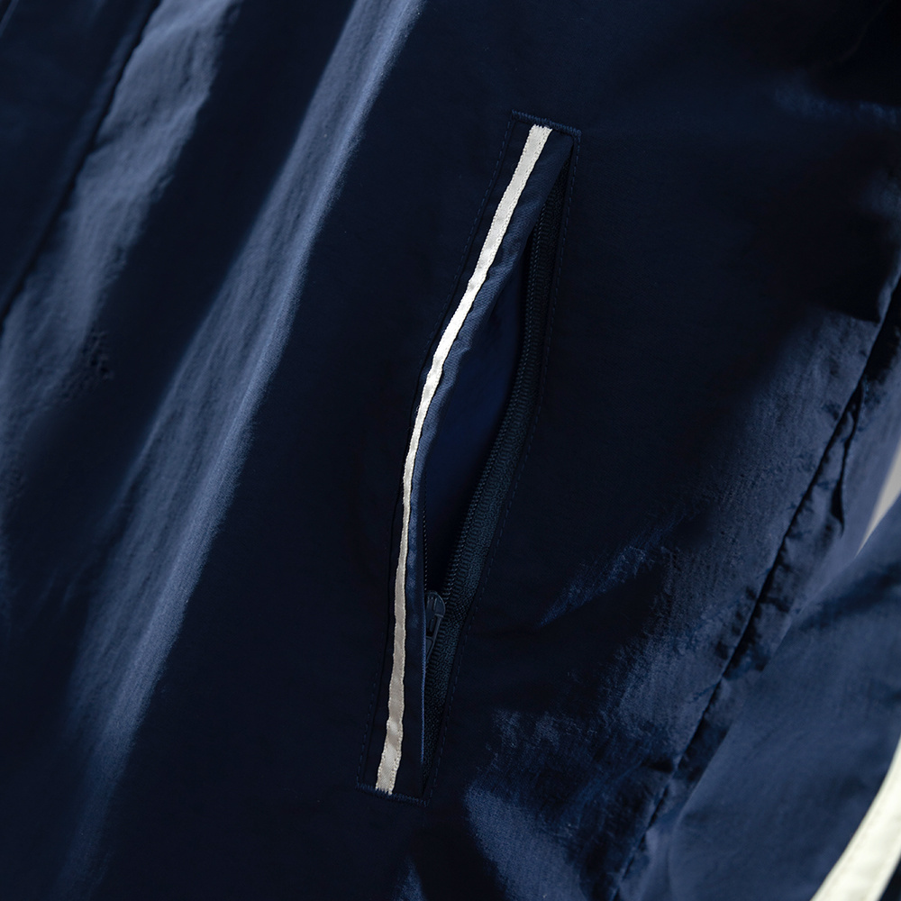 Chelsea Retro Windbreaker – Replica Football Soccer Outfit