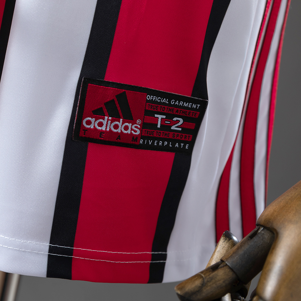 River Plate 99/00 Third Retro Jersey – Replica Football Soccer Shirt – Size S–XXL