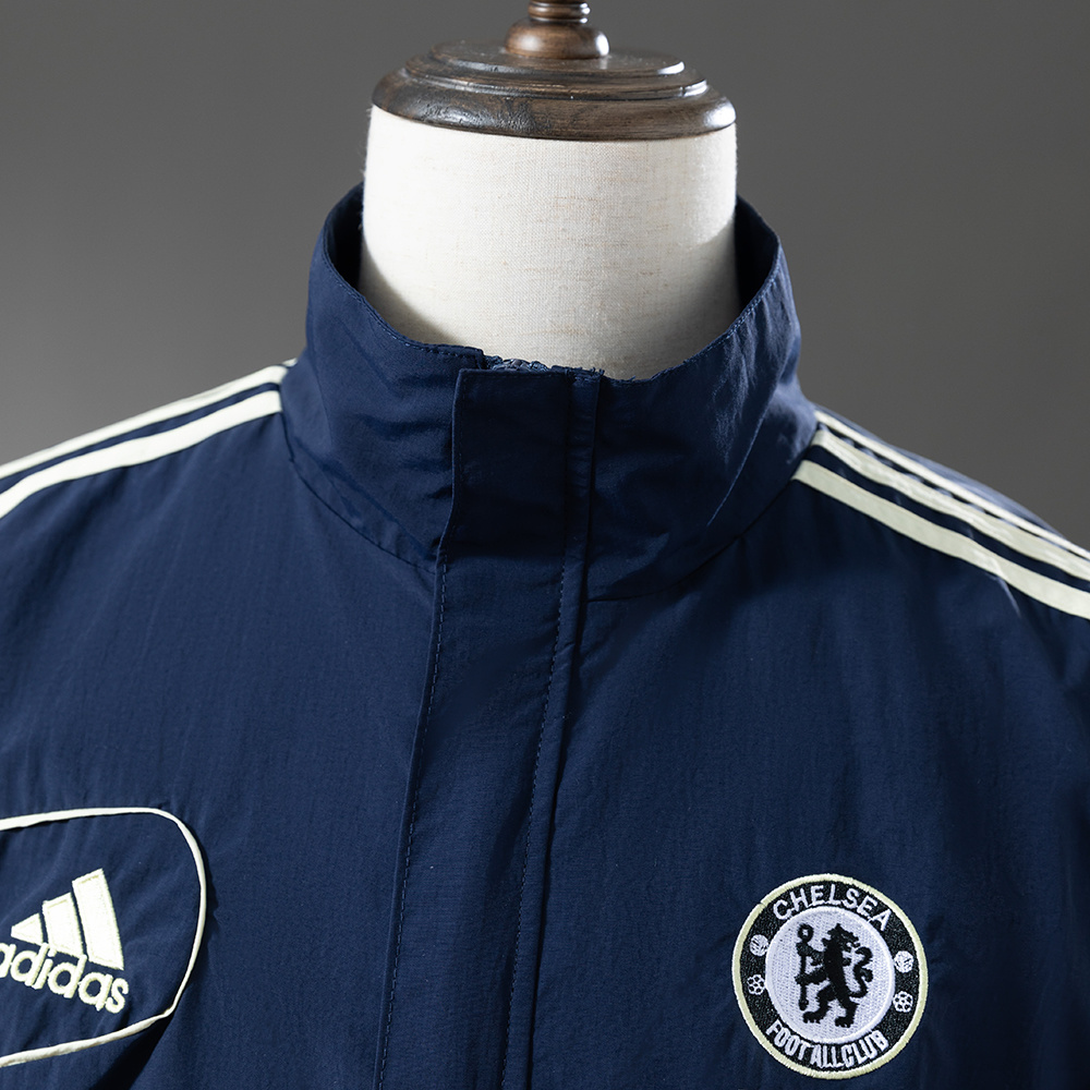 Chelsea Retro Windbreaker – Replica Football Soccer Outfit