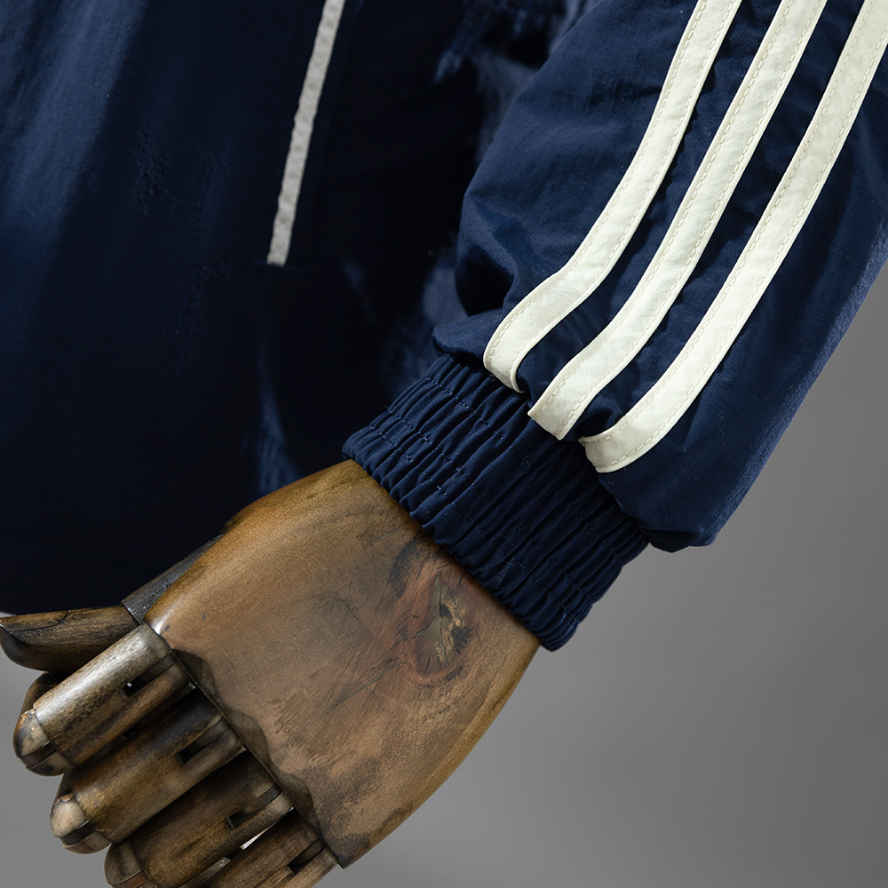 Chelsea Retro Windbreaker – Replica Football Soccer Outfit