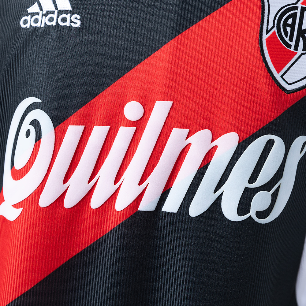 River Plate 00/01 Third Retro Jersey – Replica Football Soccer Shirt – Size S–XXL