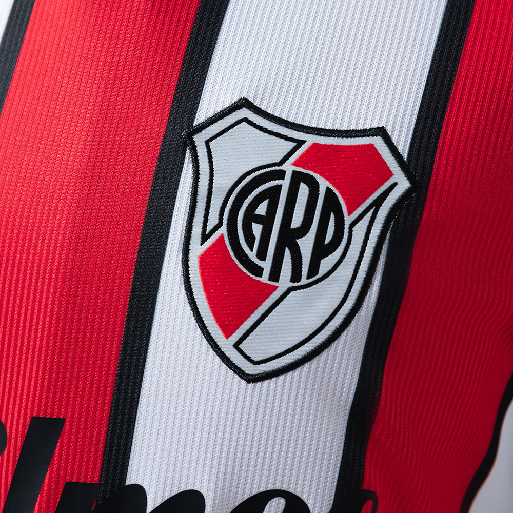 River Plate 05/06 Away Retro Jersey – Replica Football Soccer Shirt – Size S–XXL