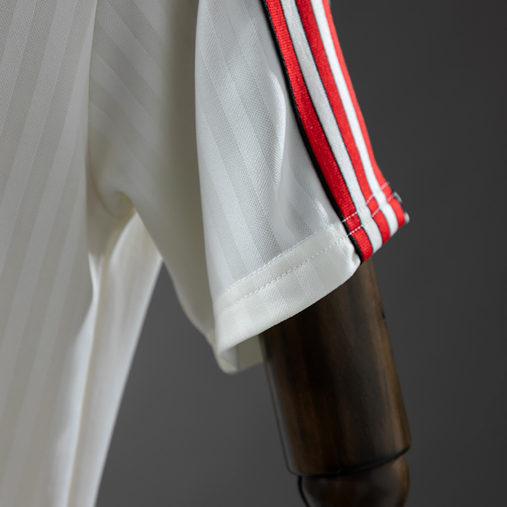 River Plate 25/26 Retro Style Jersey – Replica Football Soccer Shirt – Size S–4XL