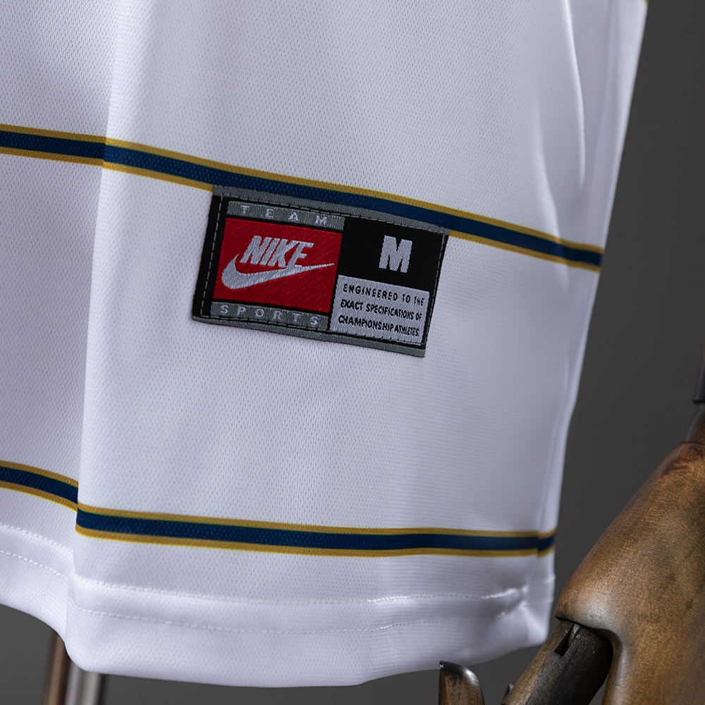 Pumas UNAM 1997/98 Away Retro Jersey – Replica Football Soccer Shirt – Size S–XXL