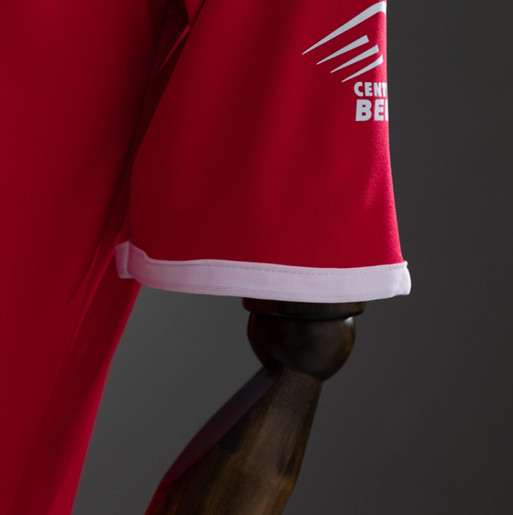 Benfica 04/05 Home Retro Jersey – Replica Football Soccer Shirt