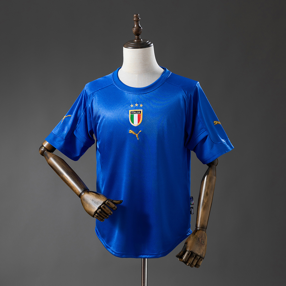 Italy 2004 Home Retro Jersey – Replica Football Soccer Shirt – S–XXL