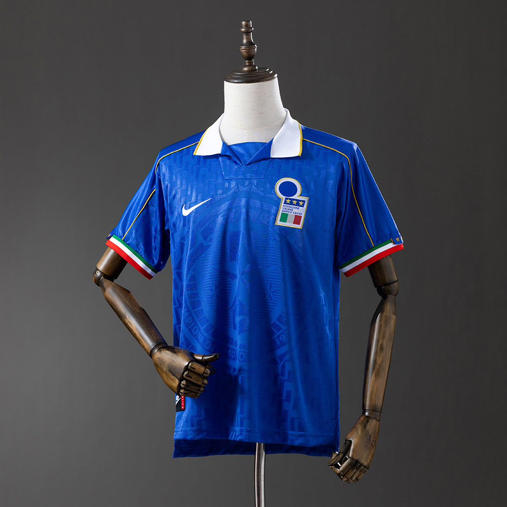 Italy 1995 Home Retro Jersey – Replica Football Soccer Shirt – S–XXL
