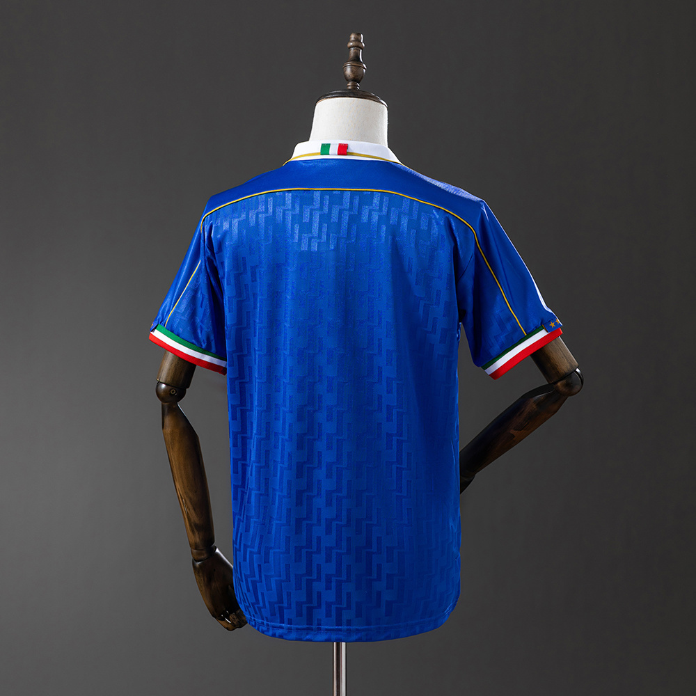 Italy 1995 Home Retro Jersey – Replica Football Soccer Shirt – S–XXL