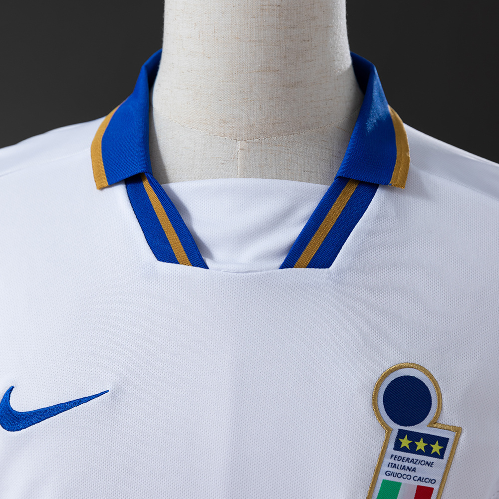 Italy 1996 Away Retro Jersey – Replica Football Soccer Shirt – S–XXL