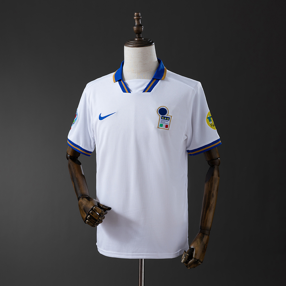 Italy 1996 Away Retro Jersey – Replica Football Soccer Shirt – S–XXL