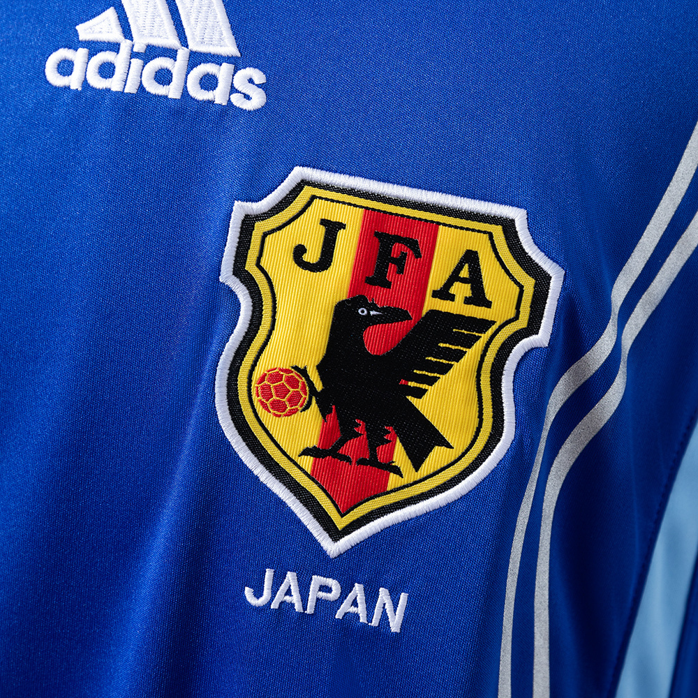Japan 2006 Home Retro Jersey – Vintage Replica Football Soccer Shirt – S–XXL