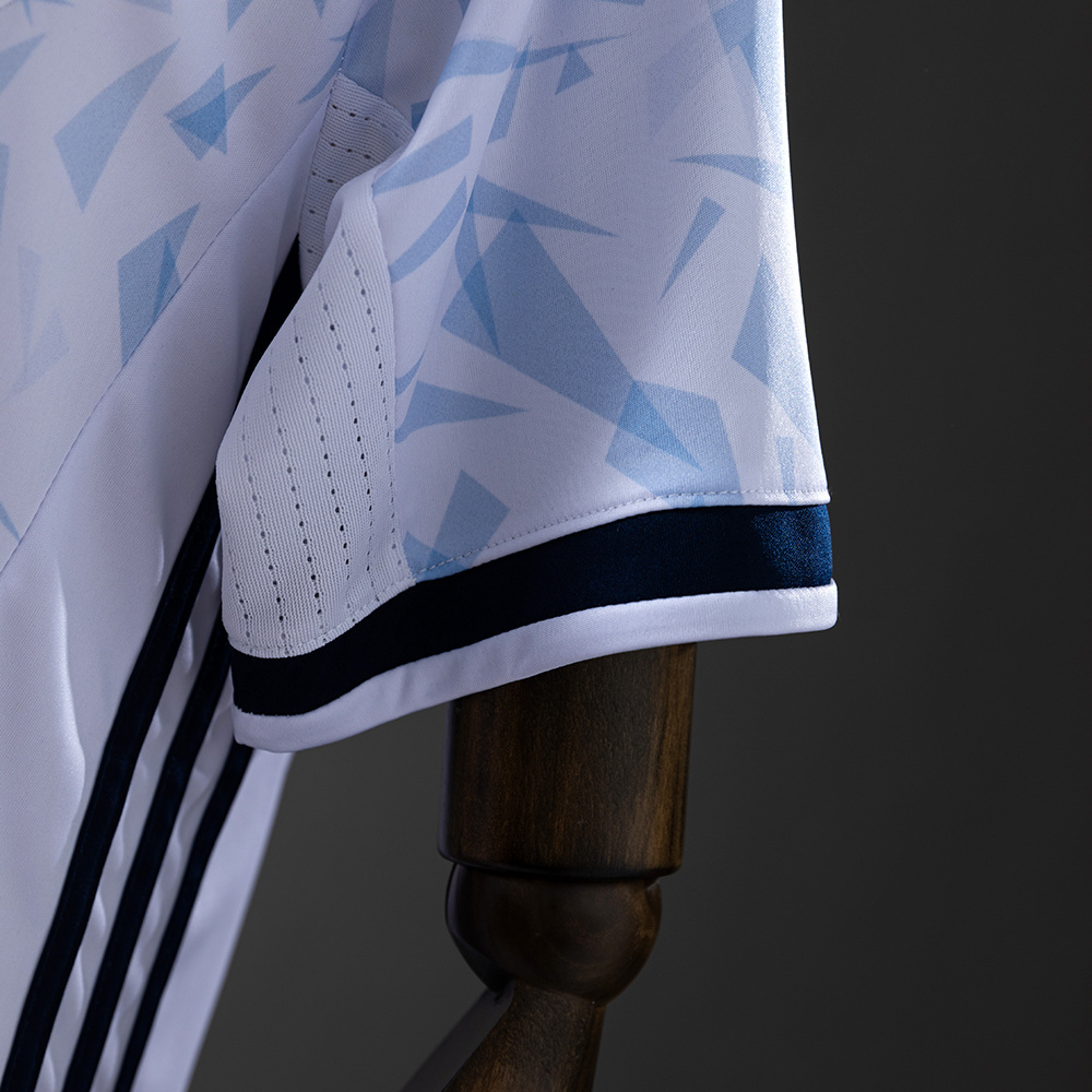 Japan 2016/17 Away Retro Jersey – Vintage Replica Football Soccer Shirt – S–XXL