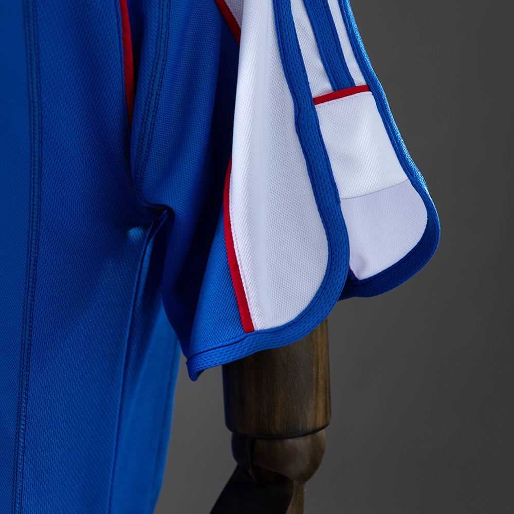 Japan 2000 Home Retro Jersey – Vintage Replica Football Soccer Shirt – S–XXL