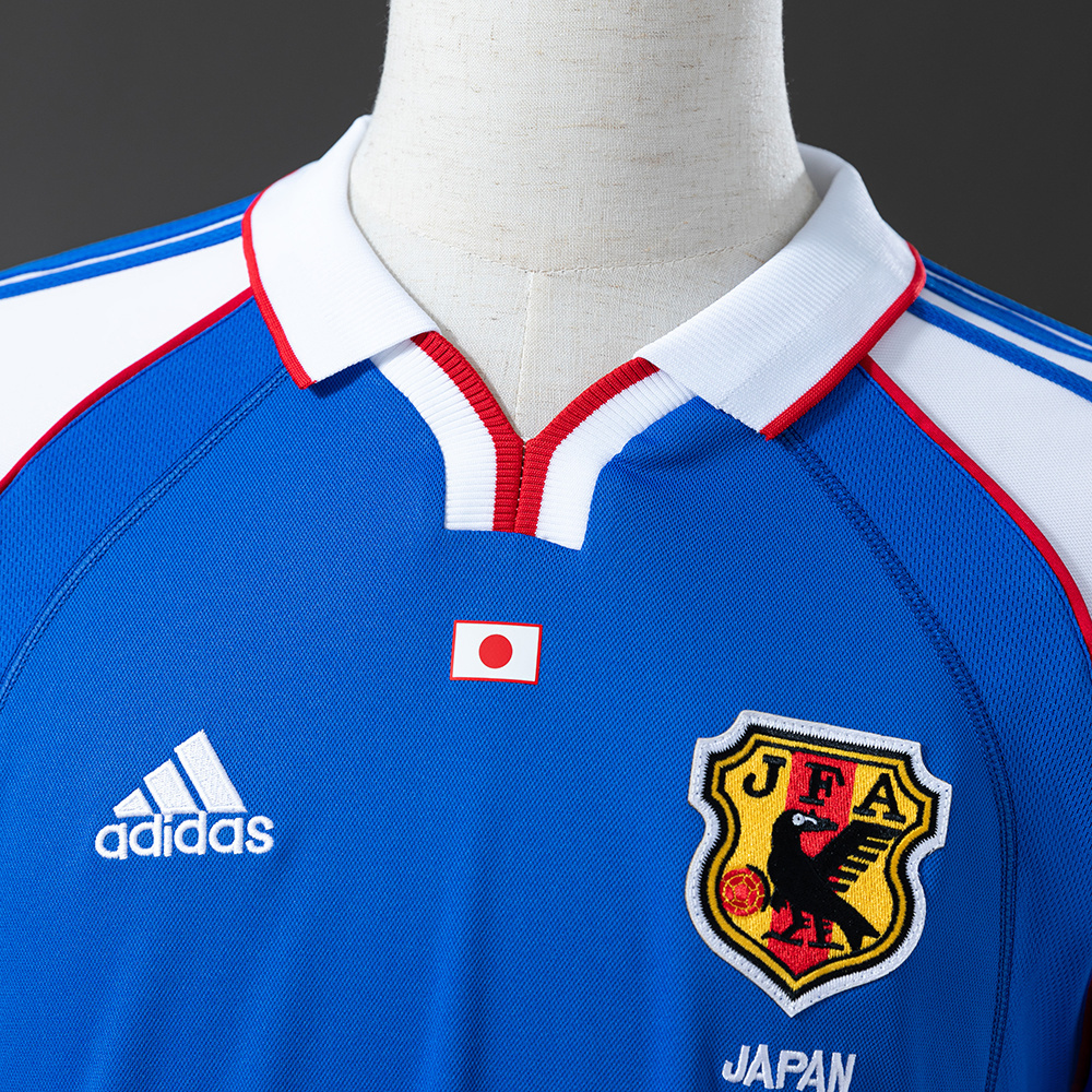 Japan 2000 Home Retro Jersey – Vintage Replica Football Soccer Shirt – S–XXL