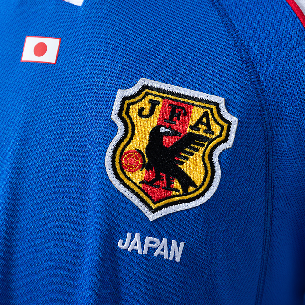 Japan 2000 Home Retro Jersey – Vintage Replica Football Soccer Shirt – S–XXL