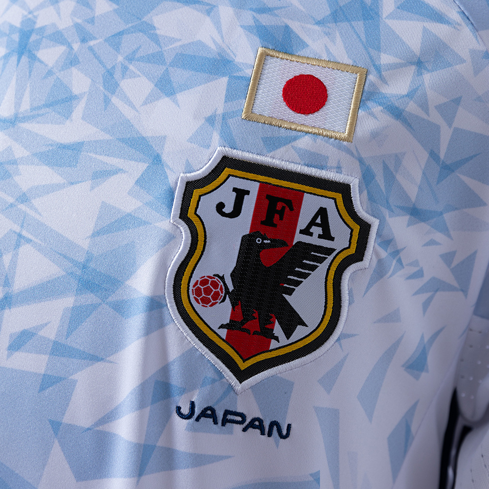 Japan 2016/17 Away Retro Jersey – Vintage Replica Football Soccer Shirt – S–XXL