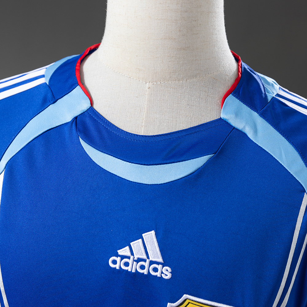 Japan 2006 Home Long Sleeves Retro Jersey – Vintage Replica Football Soccer Shirt – S–XXL