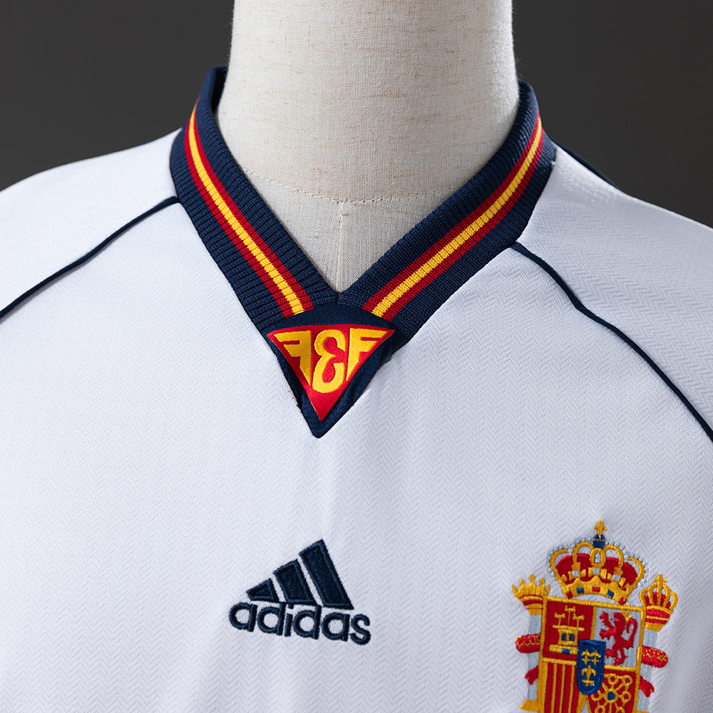 Spain 1998 Away Retro Jersey – Replica Football Soccer Shirt – S–XXL