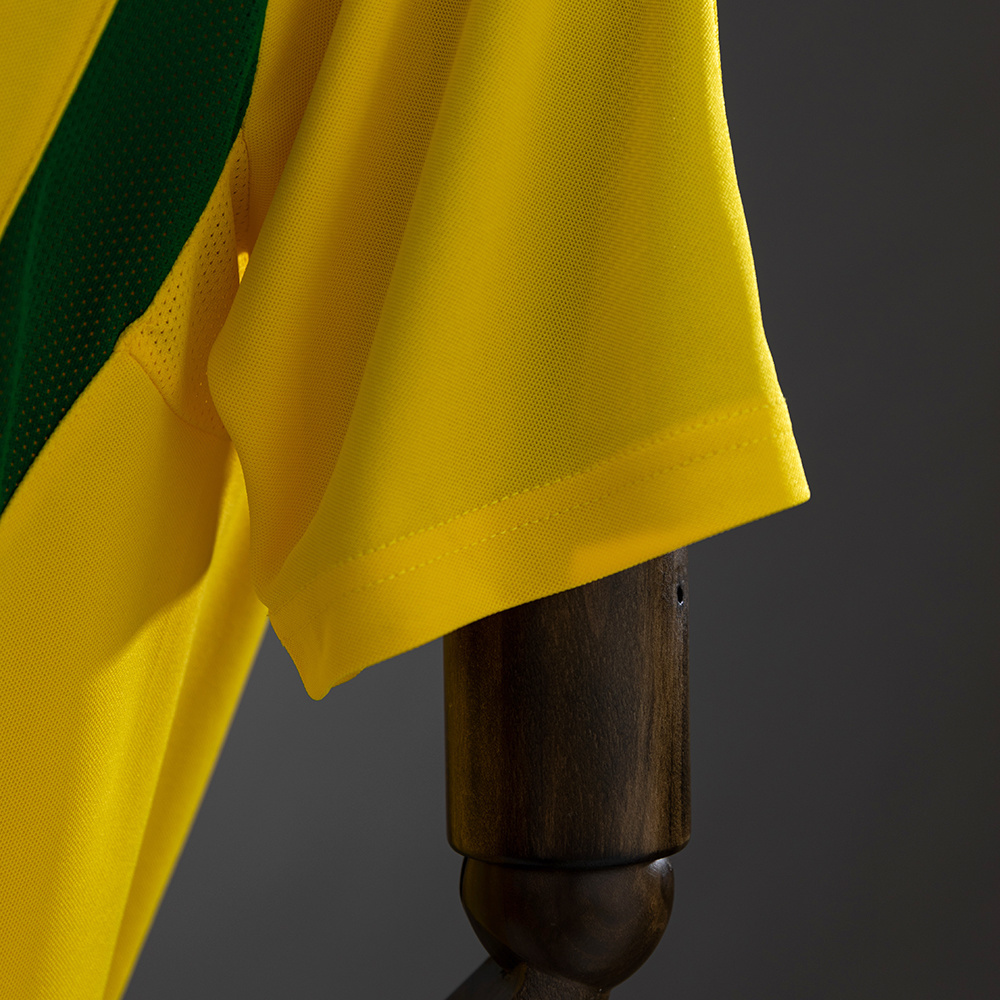 Brazil 2002 Home Retro Jersey – Replica Football Soccer Shirt – S–XXL