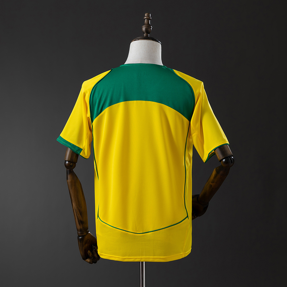 Brazil 2004 Home Retro Jersey – Replica Football Soccer Shirt – S–XXL