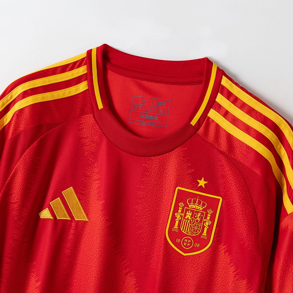 Spain 2025 Home Jersey – Replica Football Soccer Shirt