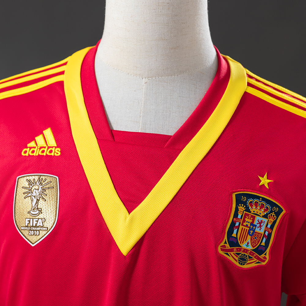Spain 2013 Home Retro Jersey – Replica Football Soccer Shirt – S–XXL