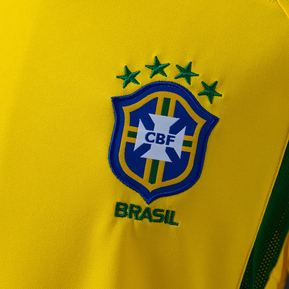 Brazil 2002 Home Retro Jersey – Replica Football Soccer Shirt – S–XXL