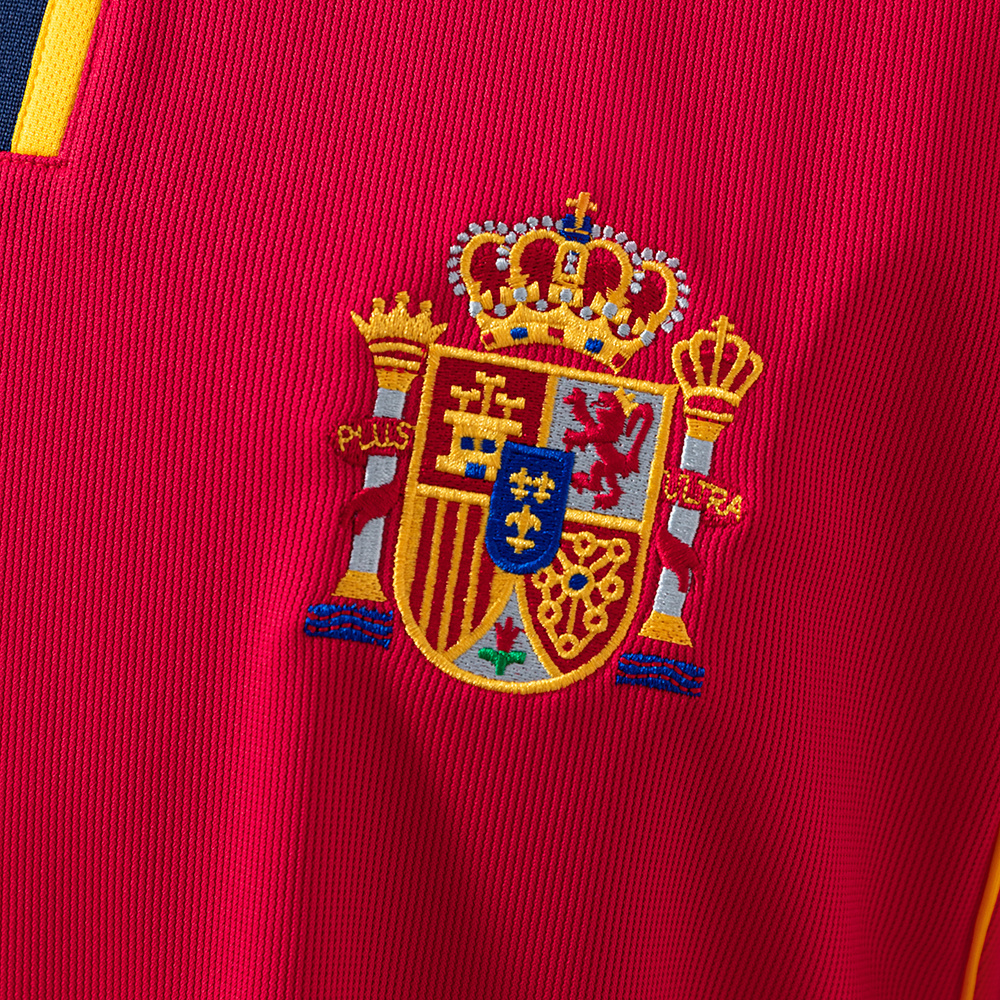 Spain 2000 Home Retro Jersey – Replica Football Soccer Shirt – S–XXL