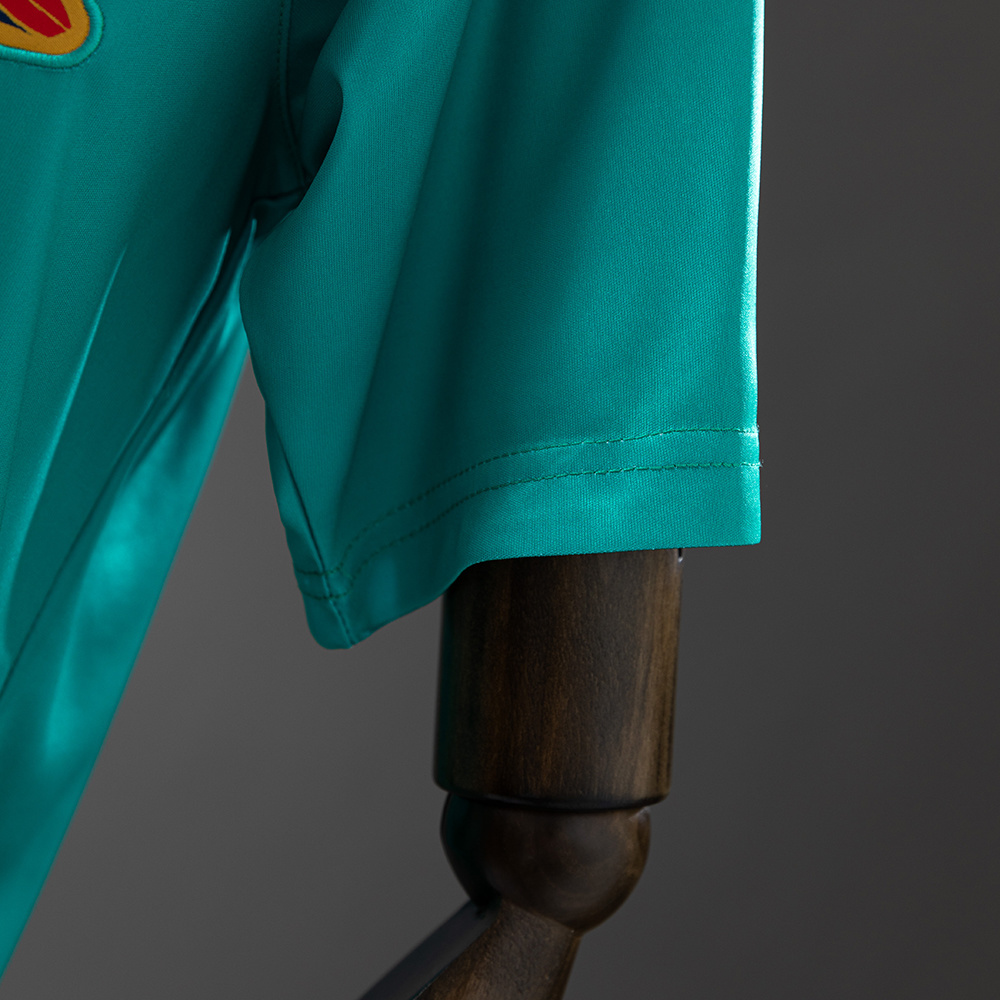 Spain 2010 Goalkeeper Retro Jersey – Replica Football Soccer Shirt – S–XXL