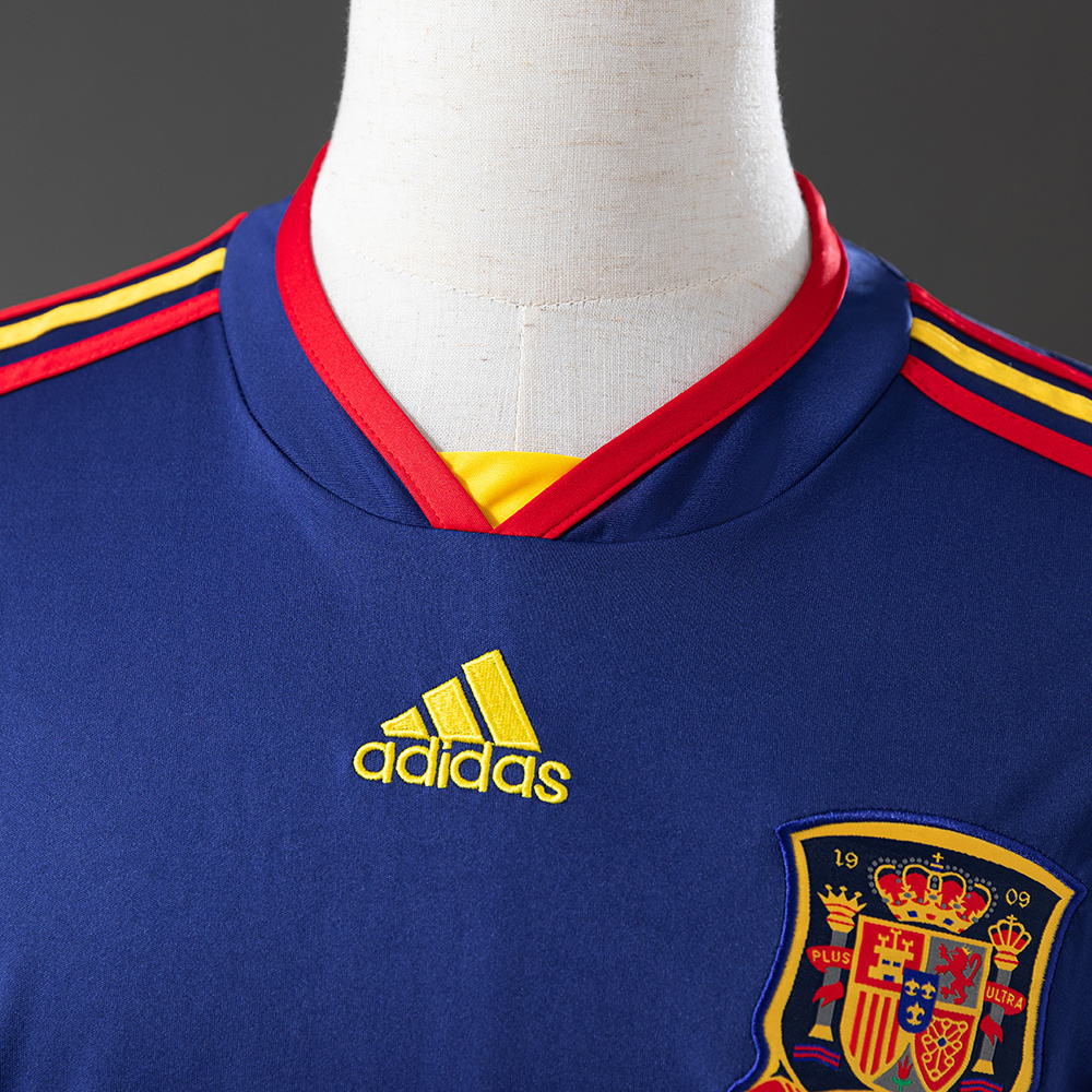 Spain 2010 Away Retro Jersey – Replica Football Soccer Shirt – S–XXL