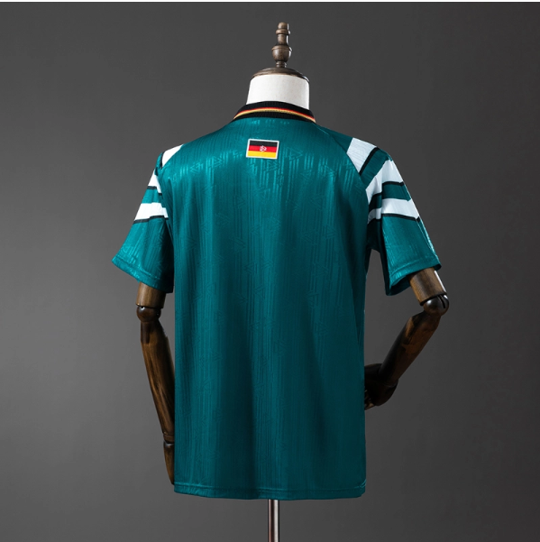Germany 1996 Away Retro Jersey – Classic Football Shirt – S–XXL