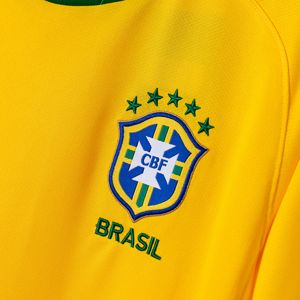 Retro 2010 Brazil home – Replica Football Soccer Shirt – S–XXL