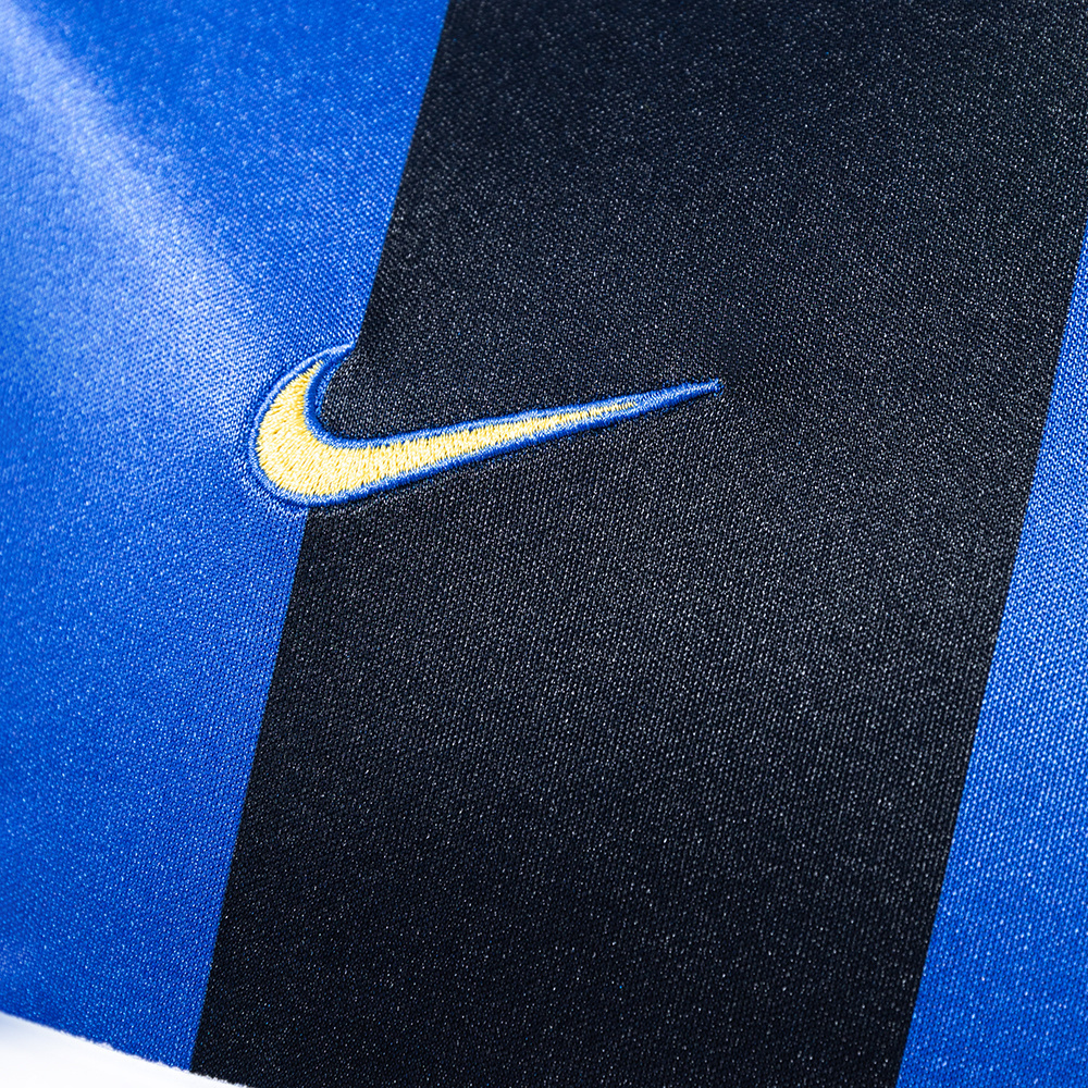 Inter Milan 1999/2000 Home Retro Jersey – Classic Replica Football Shirt – S–XXL