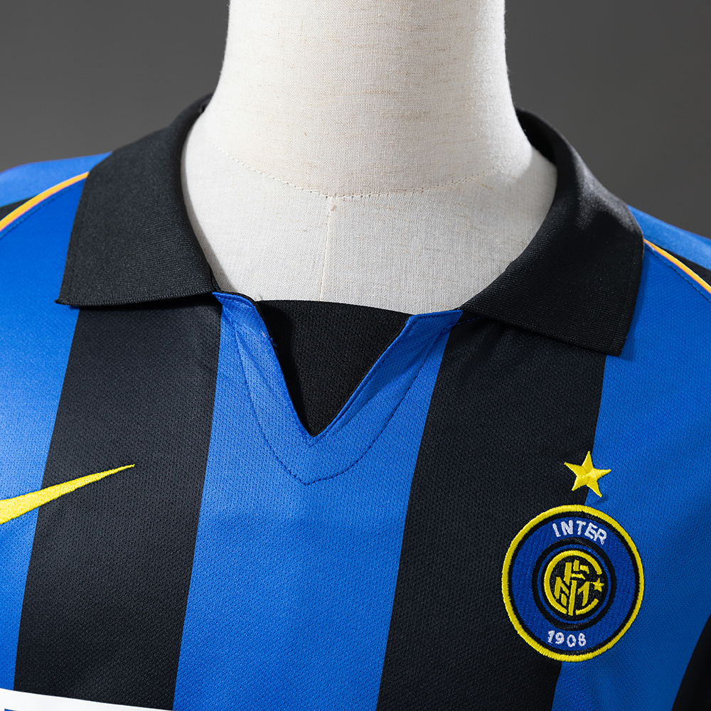 Inter Milan 2001/2002 Home Retro Jersey – Classic Replica Football Shirt – S–XXL