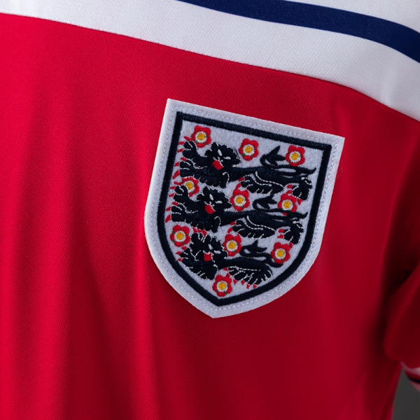 England 1982 Away Retro Jersey – Classic Football Shirt – S–XXL