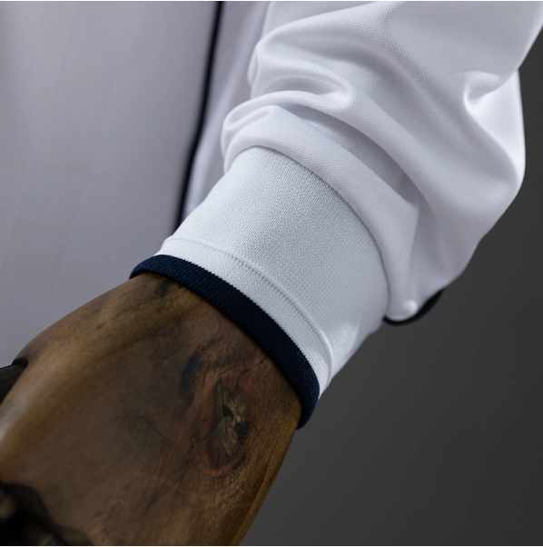 England 01/03 Home Long Sleeve Retro Jersey – Classic Football Shirt – S–XXL