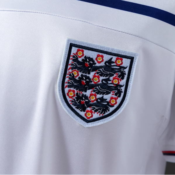 England 1982 Home Retro Jersey – Classic Football Shirt – S–XXL