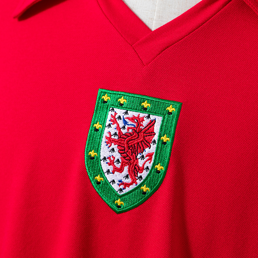 Wales 1976/79 Home Retro Jersey – Replica Football Soccer Shirt – S–XXL