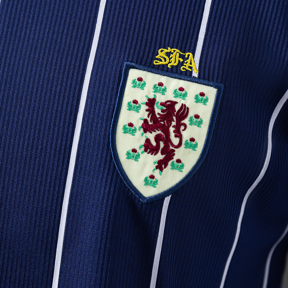 Scotland 2002 Home Retro Jersey – Vintage Replica Football Soccer Shirt – S–XXL