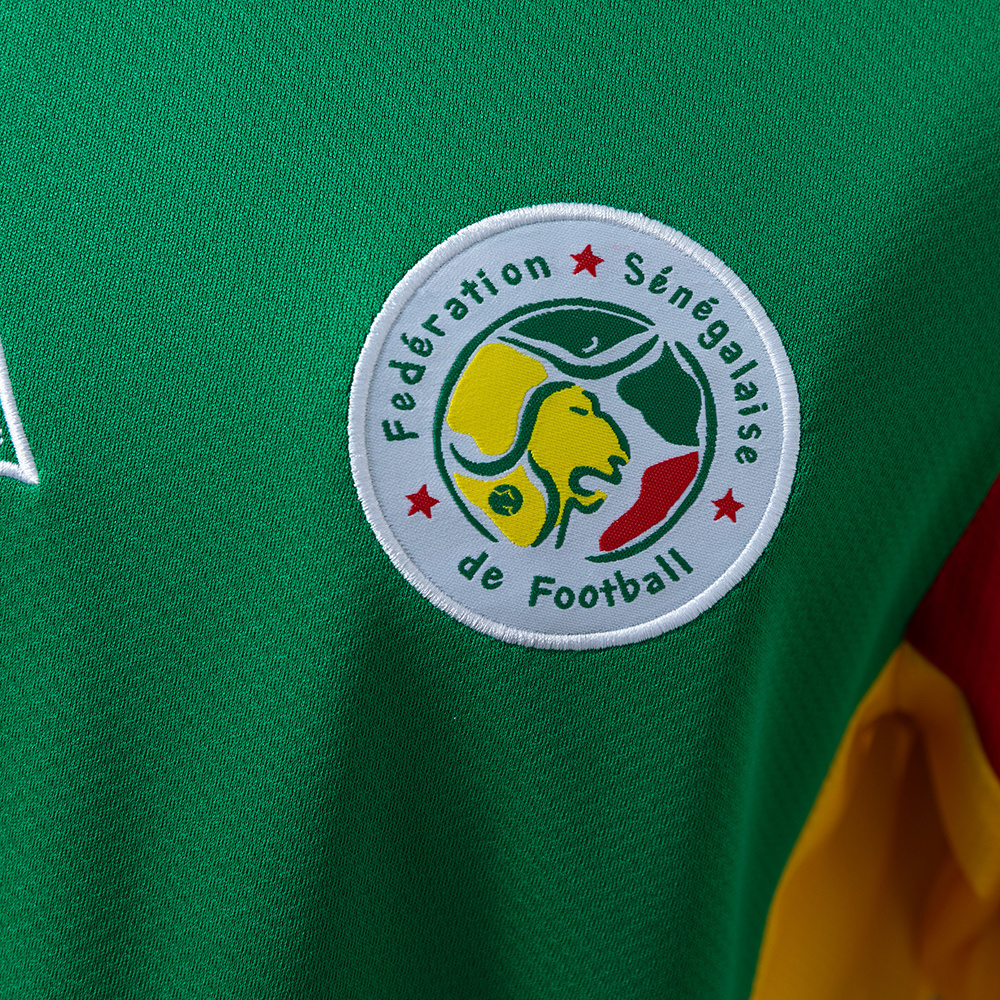 Senegal 2002 Away Retro Jersey – Replica Football Soccer Shirt – S–XXL