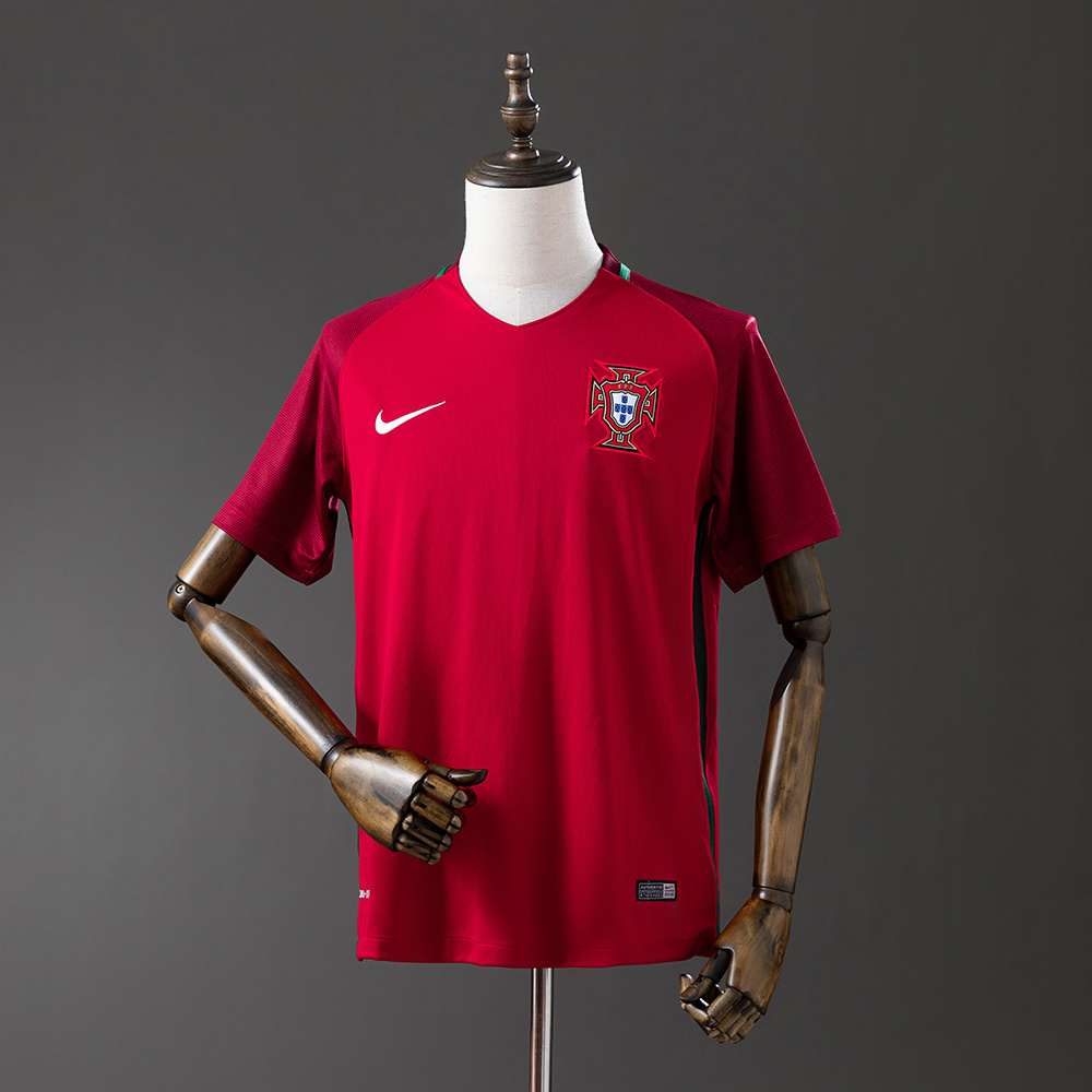 Portugal 2016 Home Retro Jersey – Vintage Replica Football Soccer Shirt – S–XXL