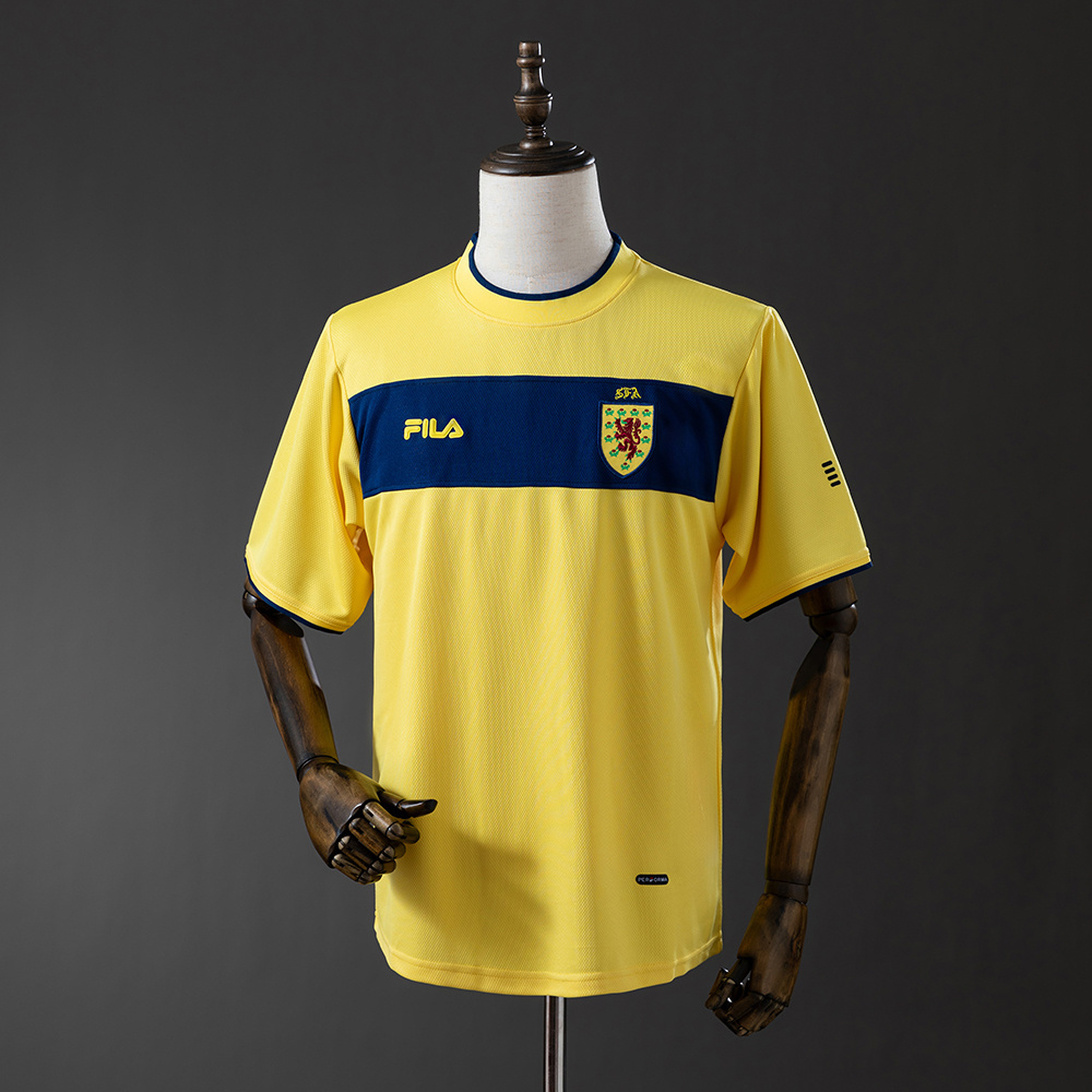 Scotland 2002 Away Retro Jersey – Vintage Replica Football Soccer Shirt – S–XXL