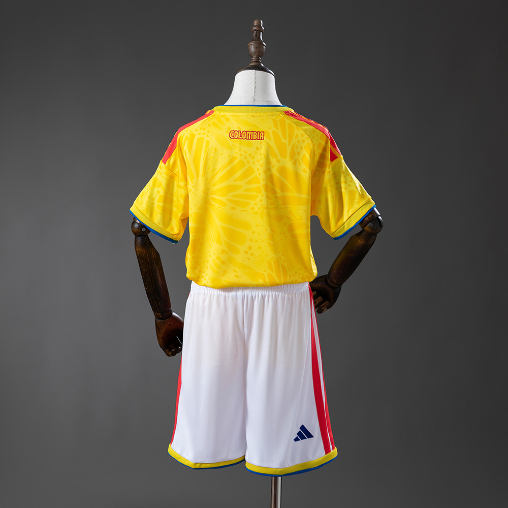 Colombia 2026 Home Kids Kit Jersey – Replica Football Soccer Outfit – Size 16–28