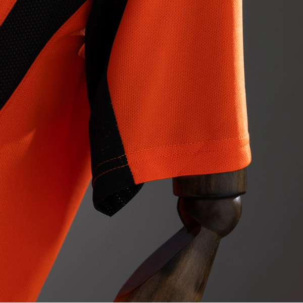 Netherlands 2002 Home Retro Jersey – Vintage Replica Football Soccer Shirt – S–XXL