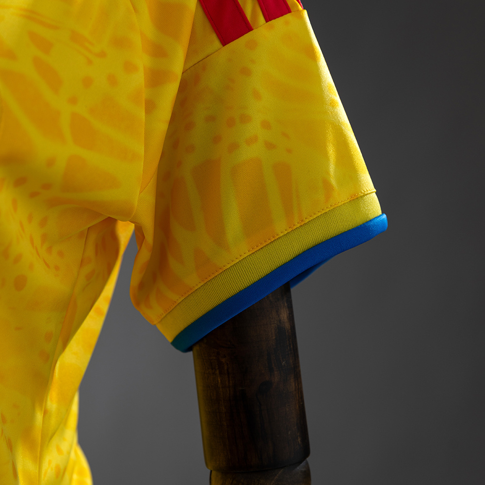 Colombia 2026 Home Women’s Jersey – Replica Football Soccer Shirt – S–XXL