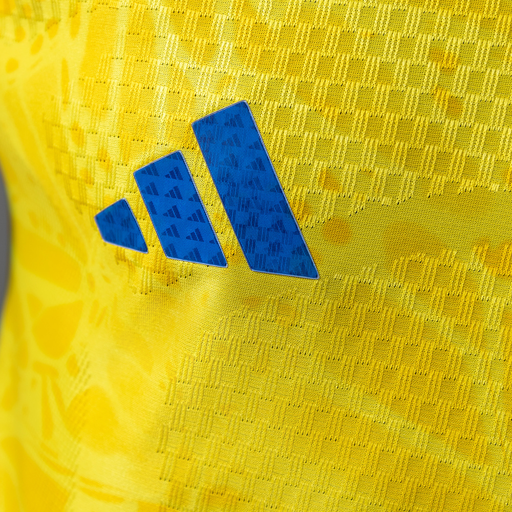 Colombia 2026 Home Player Version Jersey – Replica Football Soccer Shirt – S–4XL