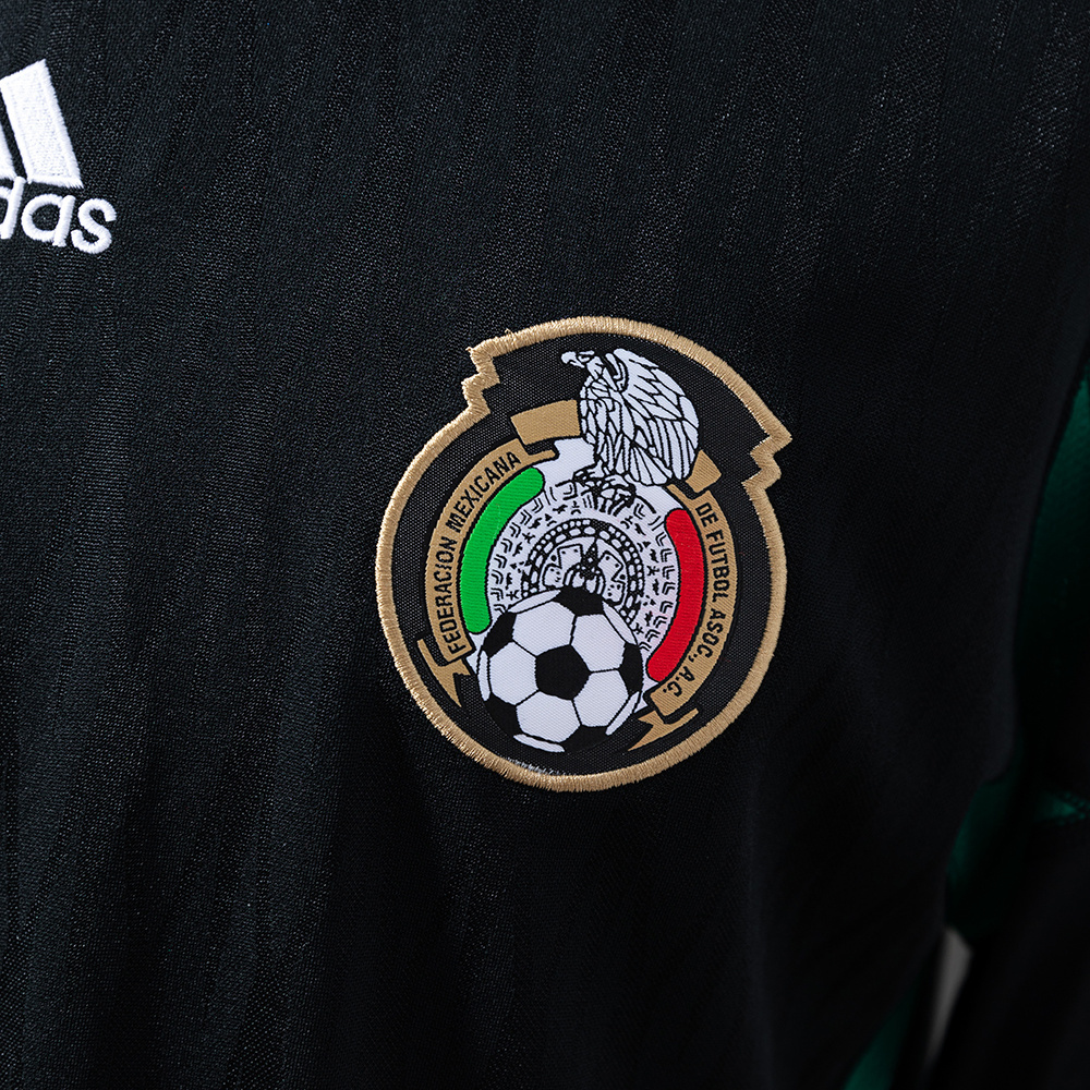 Mexico 2010 Away Retro Jersey – Vintage Replica Football Soccer Shirt – S–XXL