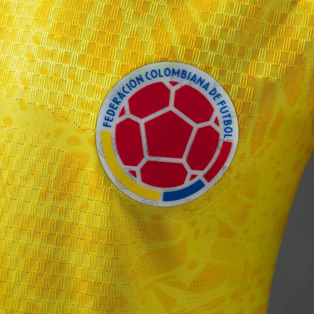 Colombia 2026 Home Player Version Jersey – Replica Football Soccer Shirt – S–4XL